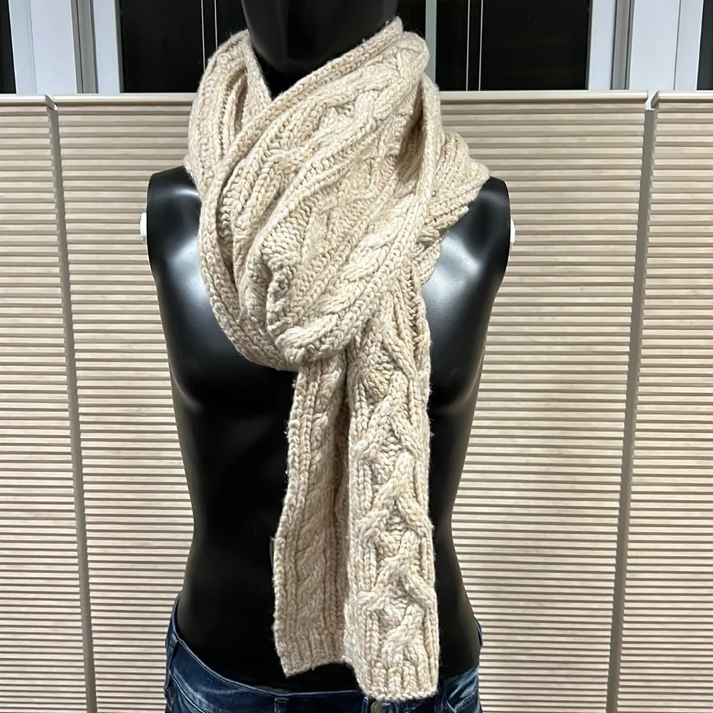 Banana Republic Italian Wool-Blend Cable-Knit Scarf